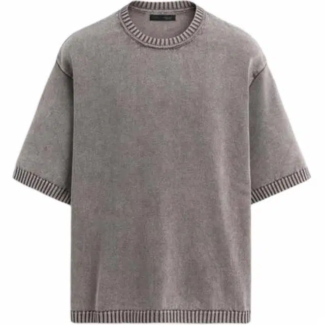 ZARA T