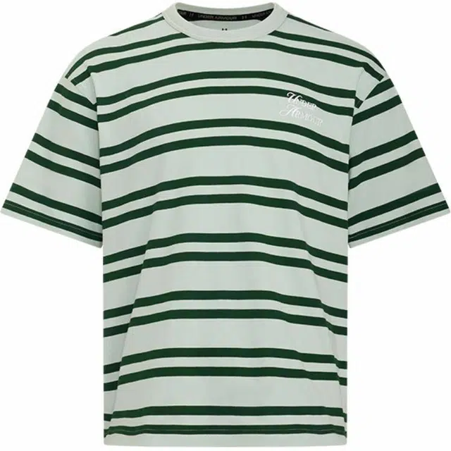 Under Armour Sports Club T