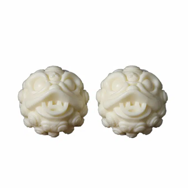 顺丰包邮 灵晔 国风新中式雕刻龙凤呈祥平步青云招财纳福保健球练手盘玩随身把玩金蟾实心球 象牙果 菩提手把件 男女同款情侣款