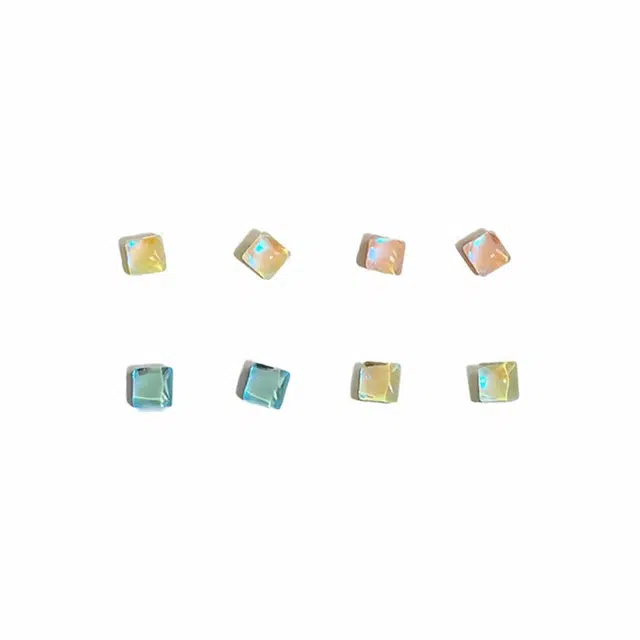 希遇 月海双鱼 国潮轻奢 小众设计 精致简约高级日常通勤百搭 好运 温柔大方 琉璃 玉石耳钉 男女同款情侣款