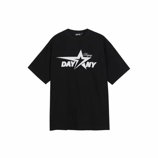 DAYNY T