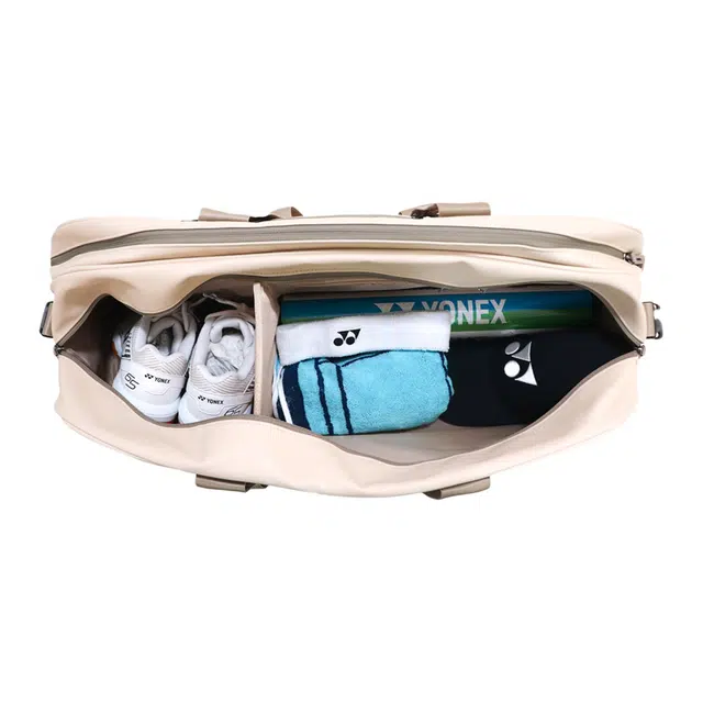 YONEX