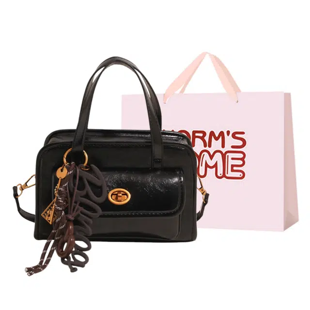 WORM'S HOME PU