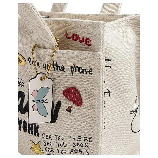 COACH CARGO 26 Tote