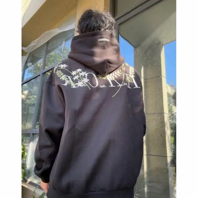 奇迹街区 美式复古新中式花卉花环刺绣文字纯色潮流痞帅简约高街休闲宽松设计感高级感小众日常舒适百搭长袖套头连帽卫衣 男女同款