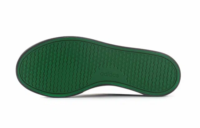 adidas neo Bravada