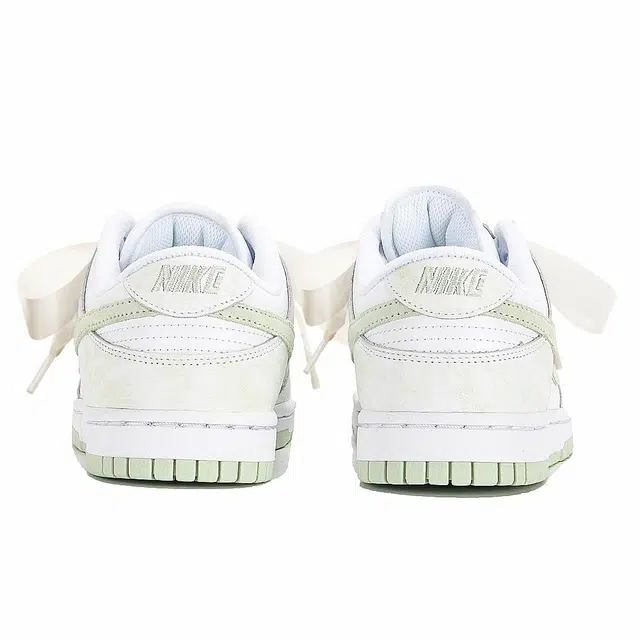 Nike Dunk Low WMNS