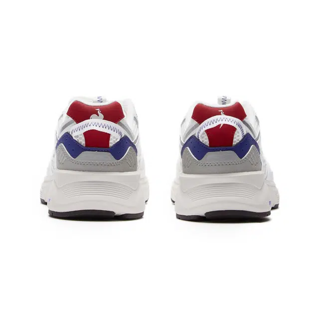 le coq sportif LCS R2004