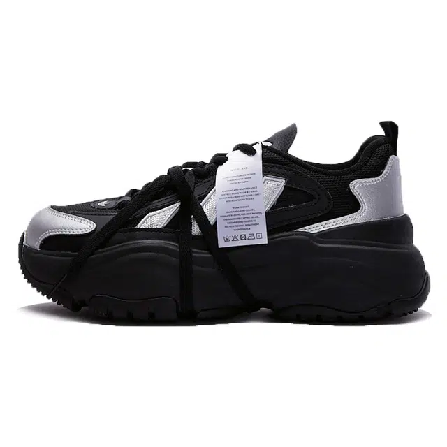 adidas originals OZGAIA