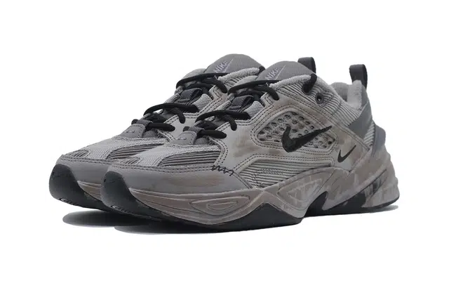 Nike M2K Tekno