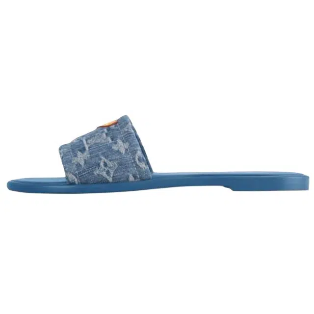 LOUIS VUITTON Lily