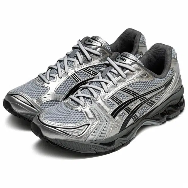 URBAN RESEARCH x Asics Gel-Kayano 14