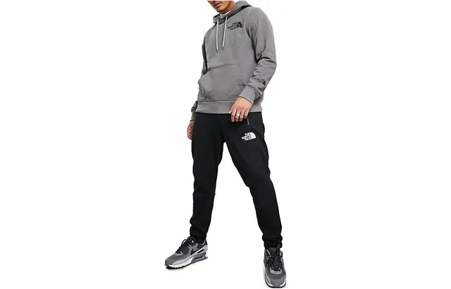 THE NORTH FACE Logo
