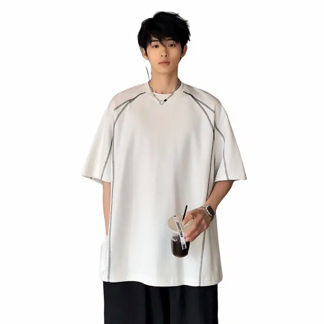 URBAN AUTHENTIC T
