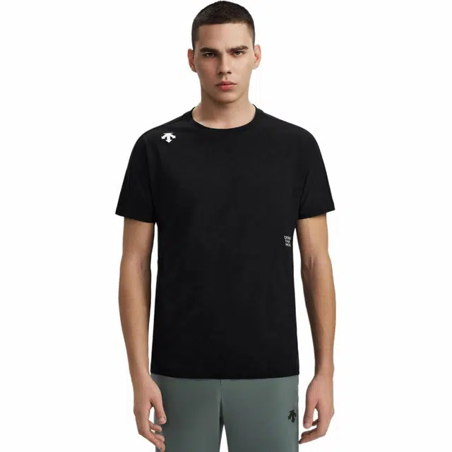DESCENTE TRAINING TOUGH T