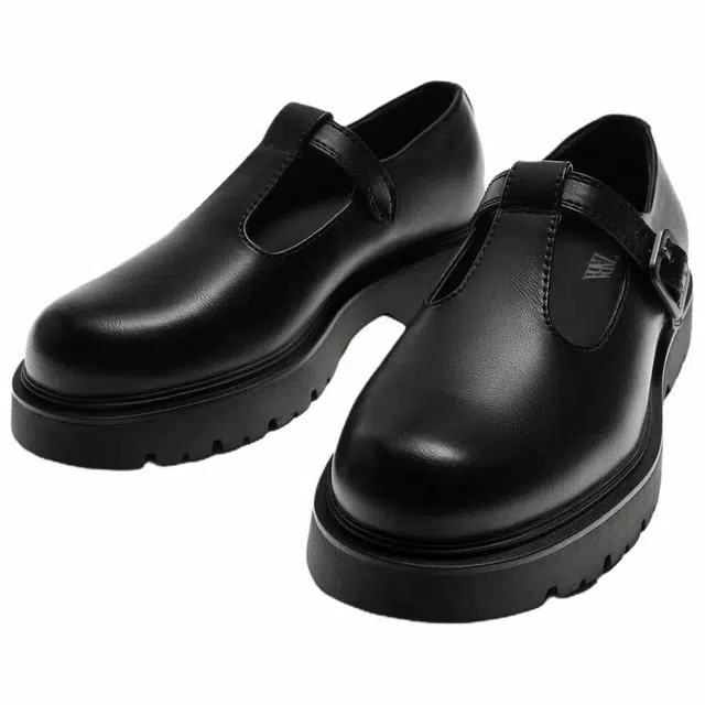 ZARA LIMITED EDITION PU