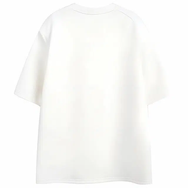 UNthemed T