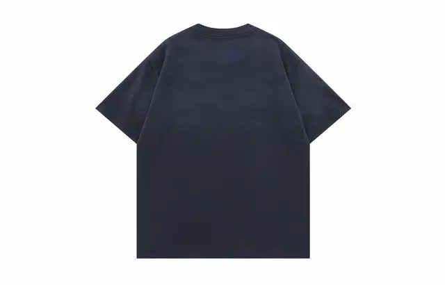 URBAN AUTHENTIC T