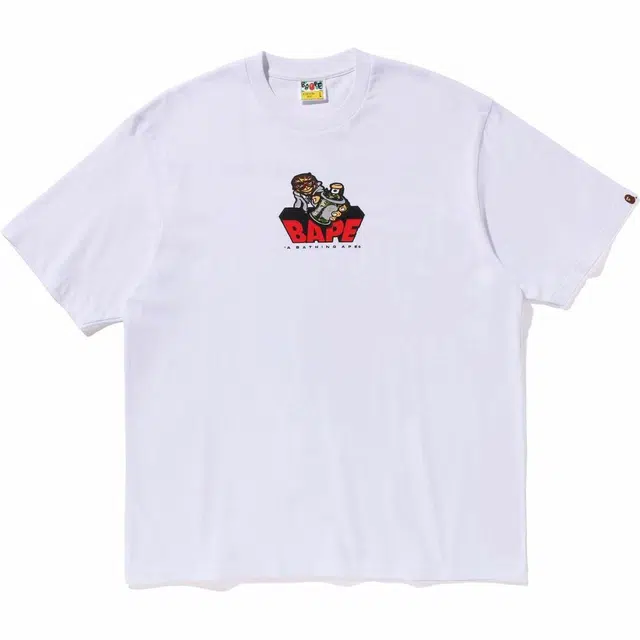 A BATHING APE SS24 COMIC ART T