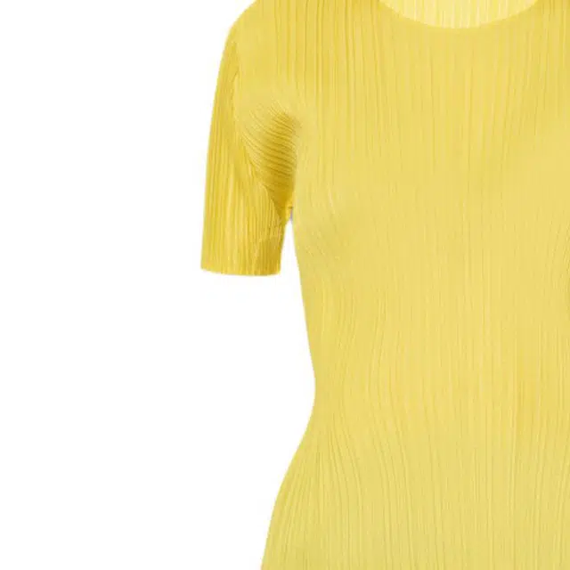 PLEATS PLEASE ISSEY MIYAKE T