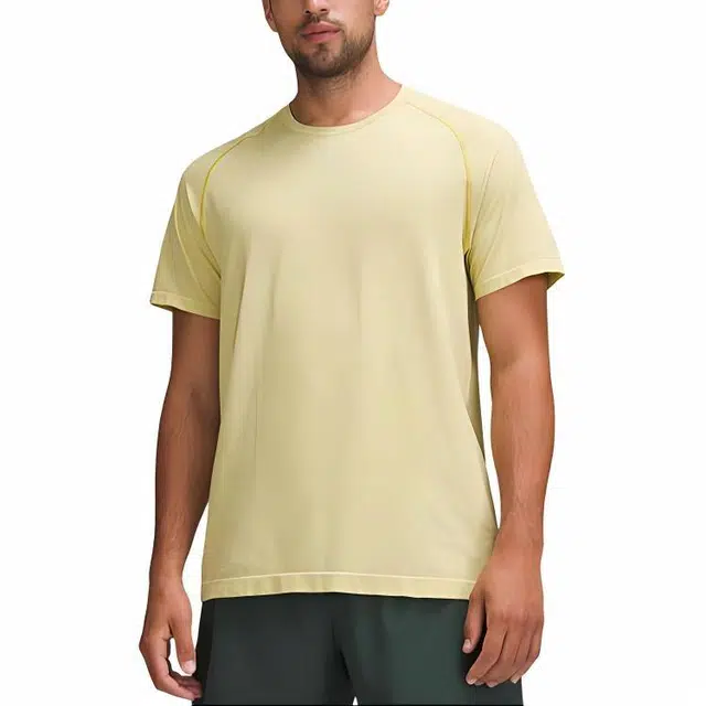 lululemon Metal Vent Tech Silverescent logoT