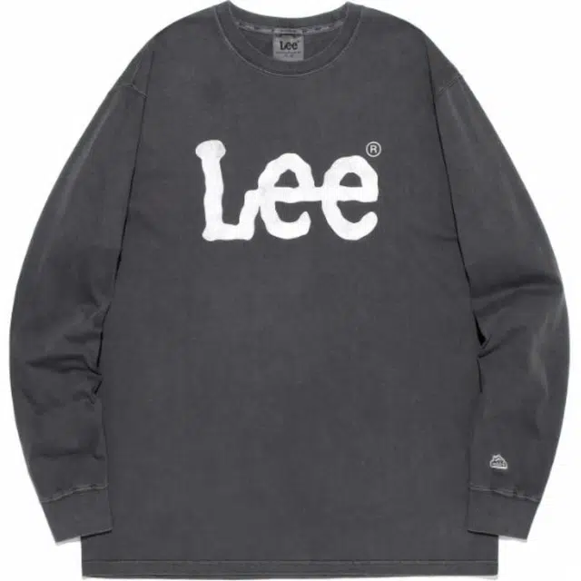 Lee T