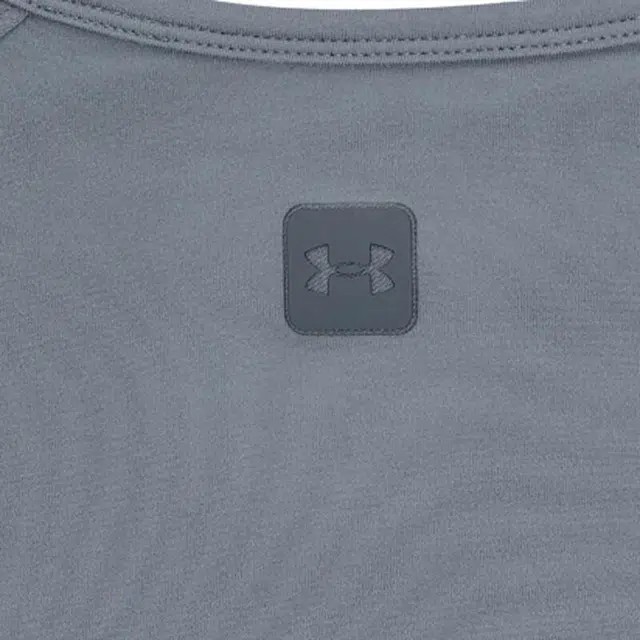 Under Armour T