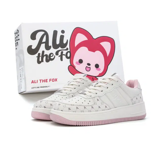 ALI THE FOX