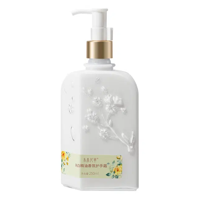 水木花草 香氛精油护手霜 抗皱补水滋润美白