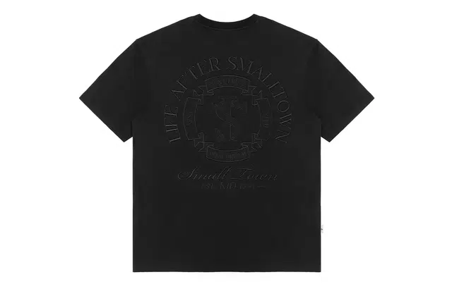 STK SMALL TOWN KID T