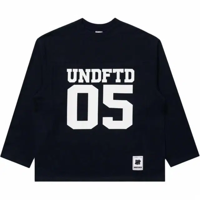 UNDEFEATED FW24 T