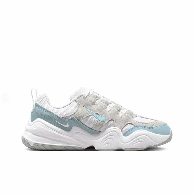 Nike Tech Hera