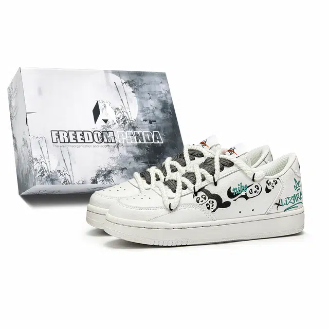 Nike Court Vintage