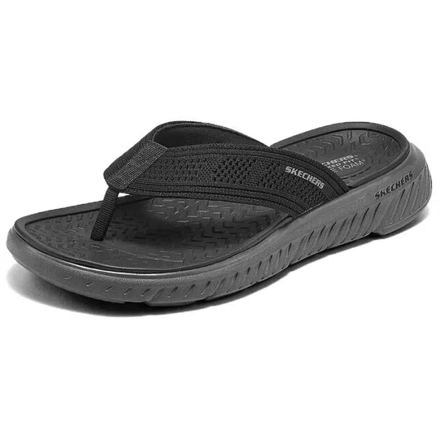 Skechers Relaxed Fit