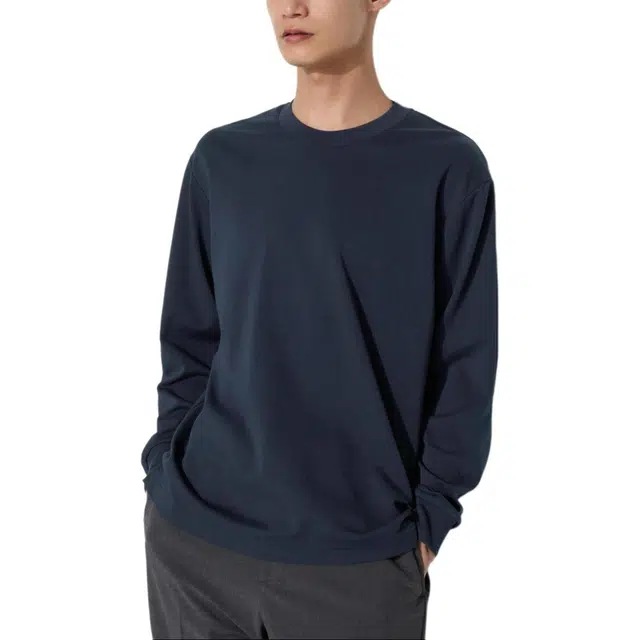 UNIQLO FW24 U T