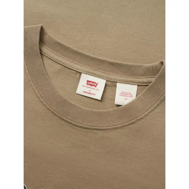 levis
