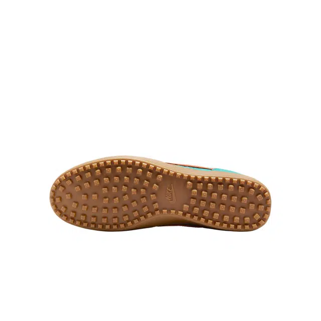 Nike Field General