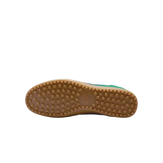 Nike Field General