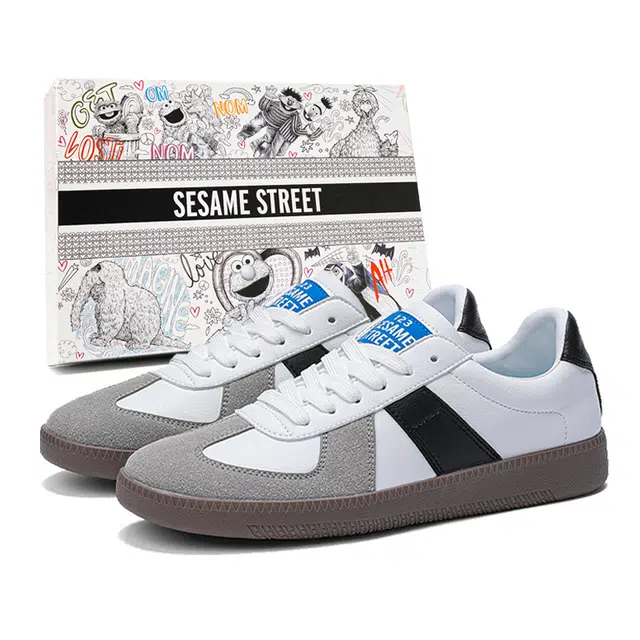 Sesame Street Classic Trainer