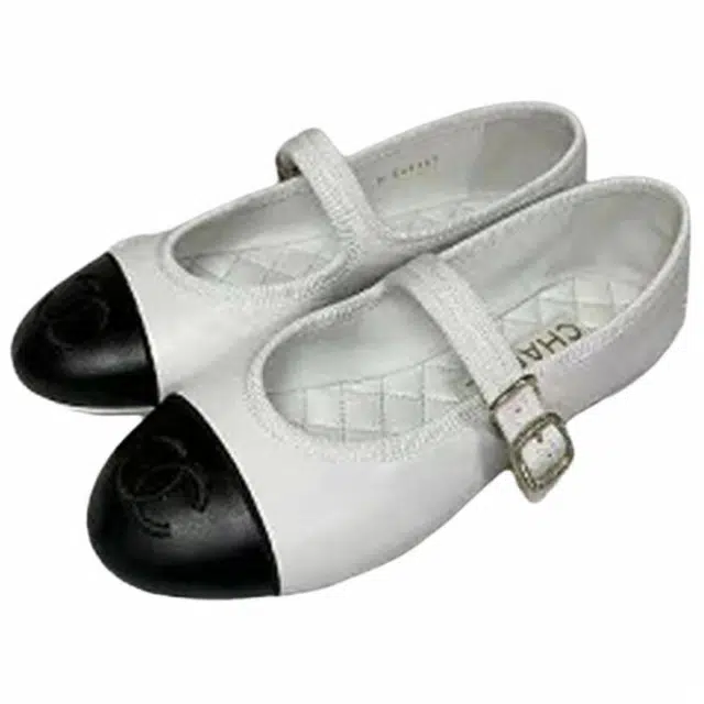 CHANEL 25S