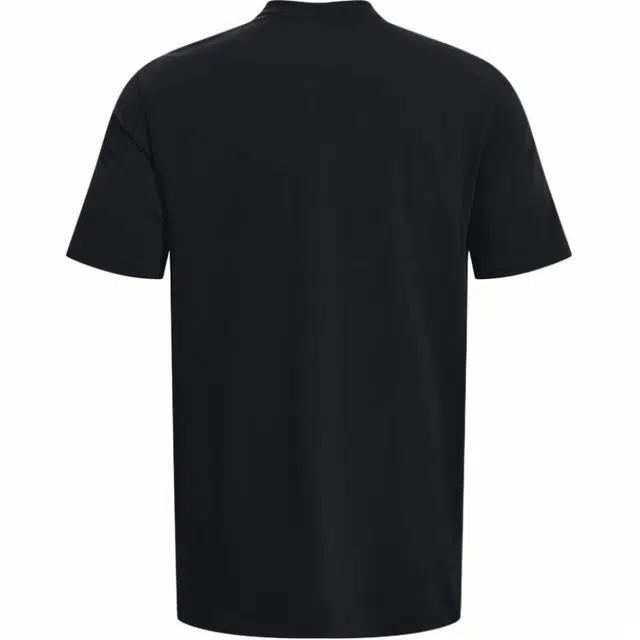 Under Armour T
