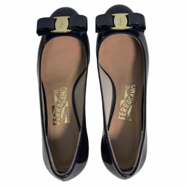 FERRAGAMO Vara 3cm