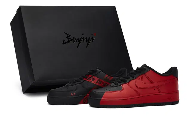 Nike Air Force 1 '07 Black Red