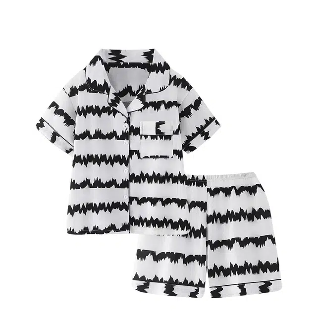 俏韵 翻领时尚条纹凉感短袖可外穿家居服睡衣套装 女款 白色