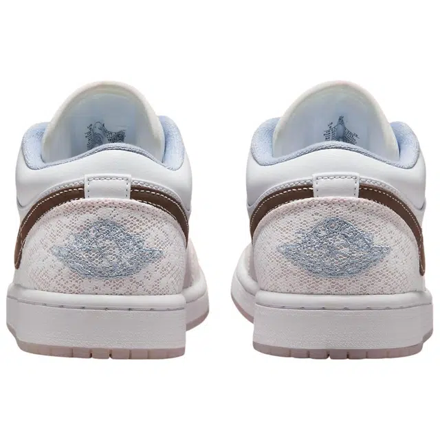 Air Jordan 1 Low "Coral"