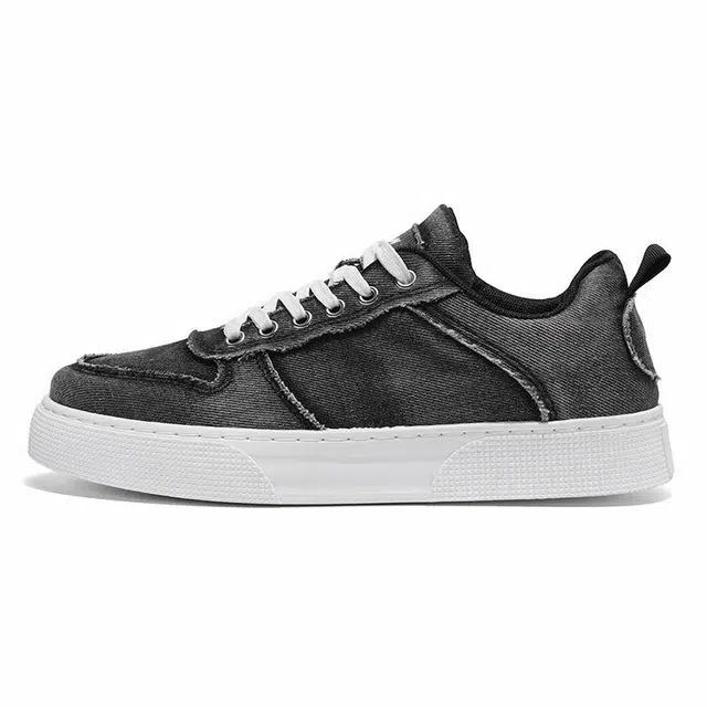 URBAN AUTHENTIC