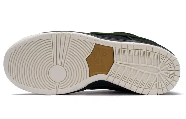 Nike Dunk SB Green Hole 2.0