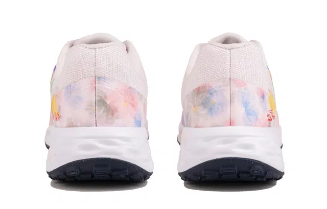 Nike REVOLUTION 6 Next Nature