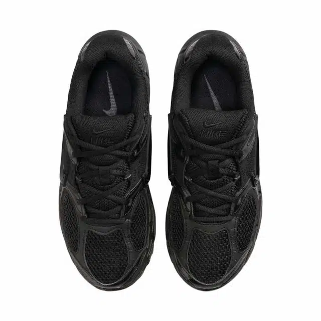 Nike V5 RNR