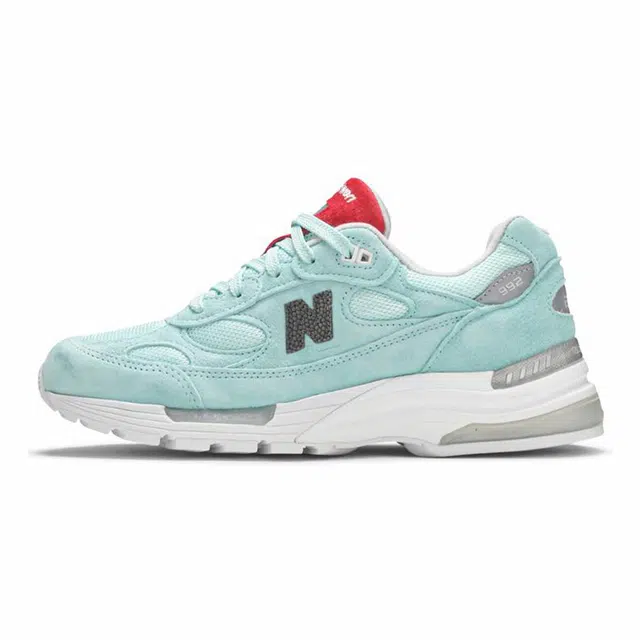 New Balance NB 992 Kithmas Collection-Light Reef